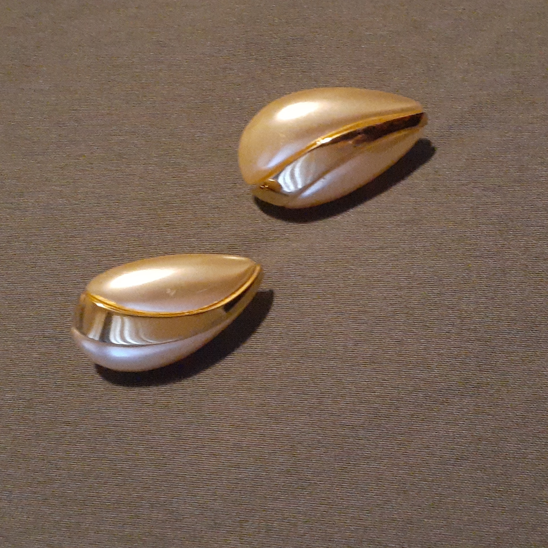 Napier Earrings Gold Plated & Pearl (Pierce Ears) (L7 Bc)